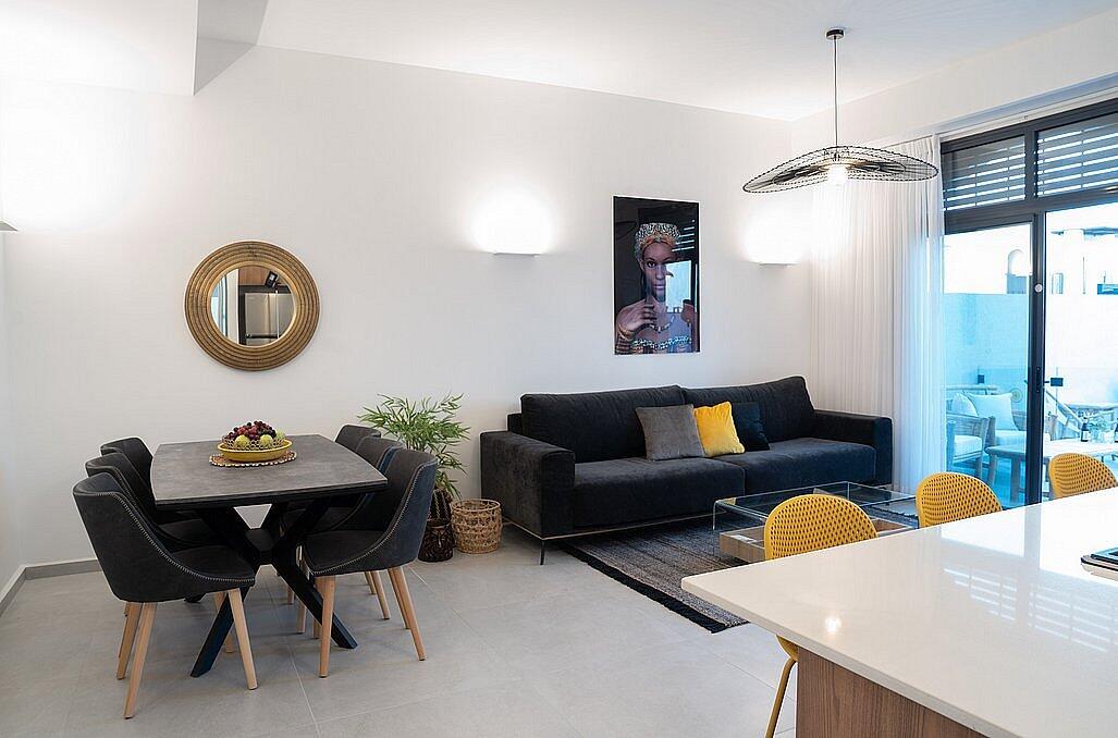 אלה סאן - וילה שקמה - מתחם פנים מעוצב