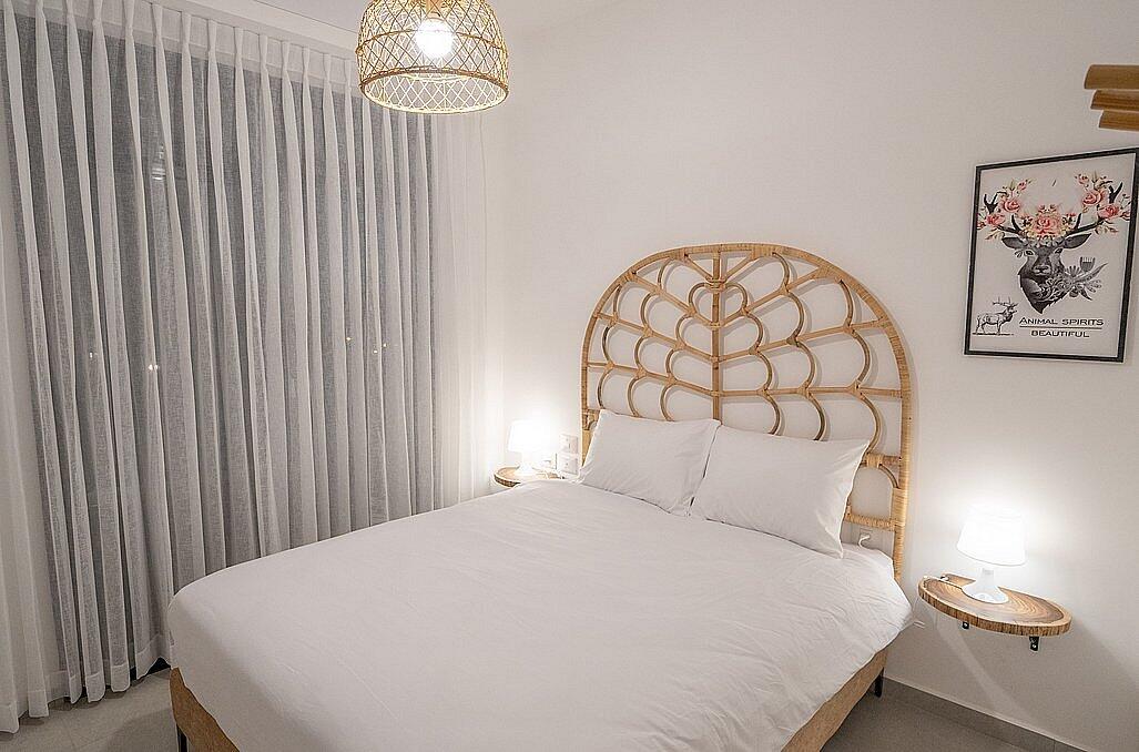 אלה סאן - וילה שקמה - מיטה מרווחת