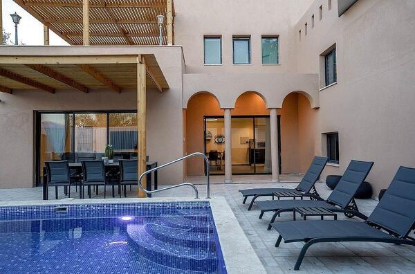 וילה רוני בריכה מחוממת